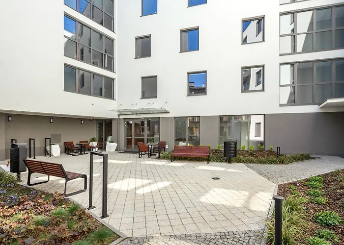 Apartmate- Heart Of Oldtown Apartment- Sauna & Security